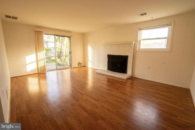 13911 CASTAWAY DR, Rockville, MD 20853