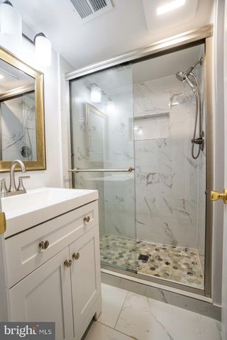 13911 CASTAWAY DR, Rockville, MD 20853