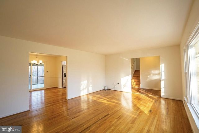 13911 CASTAWAY DR, Rockville, MD 20853