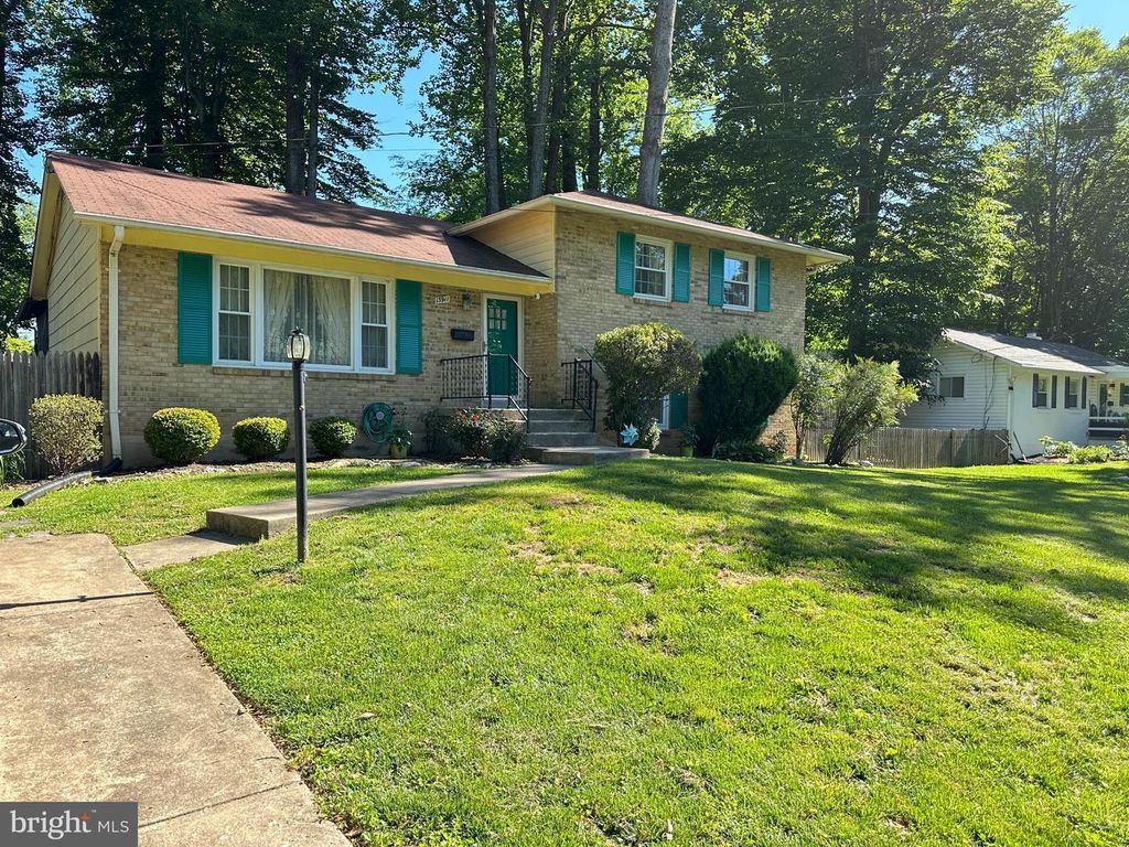 13911 CASTAWAY DR, Rockville, MD 20853