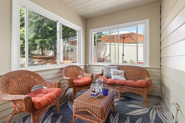 27 Woodside, Salem, MA 01970