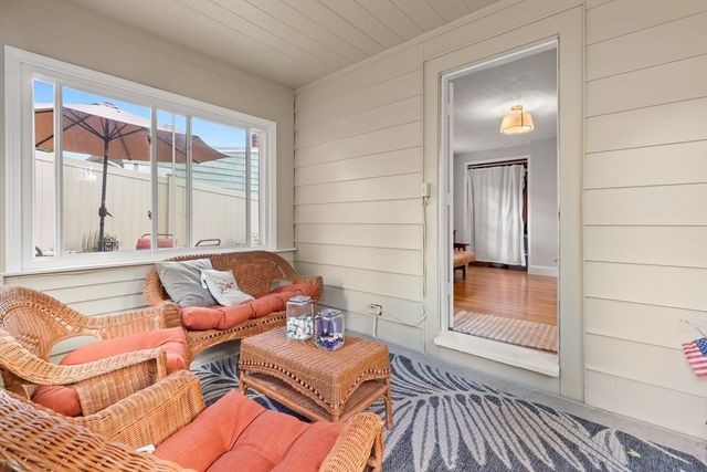 27 Woodside, Salem, MA 01970