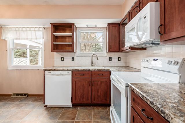 1242 Bradshire Drive, Columbus, OH 43220