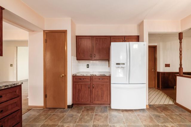 1242 Bradshire Drive, Columbus, OH 43220