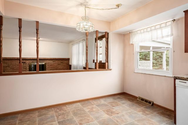 1242 Bradshire Drive, Columbus, OH 43220