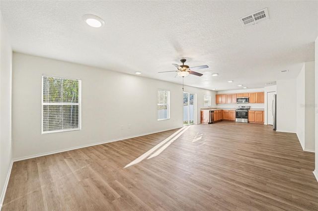 7271 WAKEVIEW DRIVE, Davenport, FL 33896