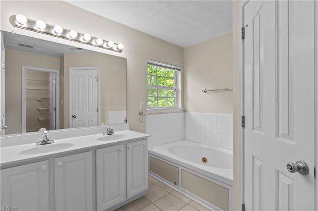 1400 Flyfisher CT, Virginia Beach, VA 23456