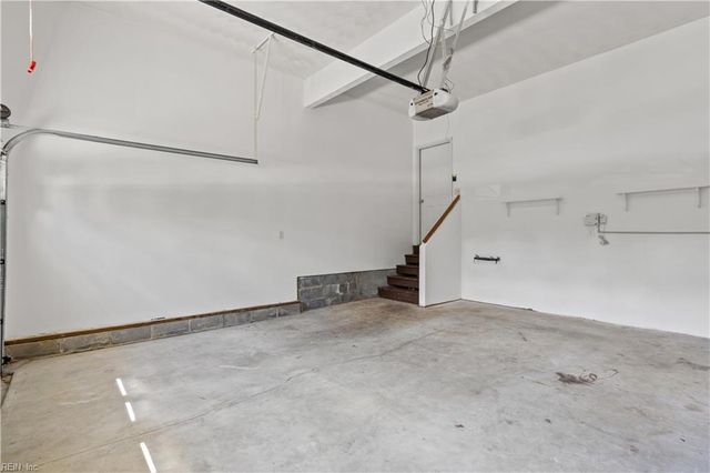 1400 Flyfisher CT, Virginia Beach, VA 23456