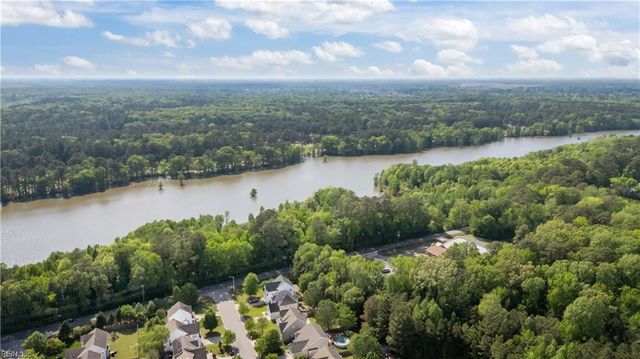 1400 Flyfisher CT, Virginia Beach, VA 23456