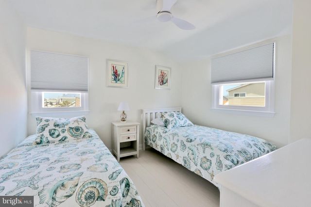 121 E SAND DUNE, Long Beach Township, NJ 08008