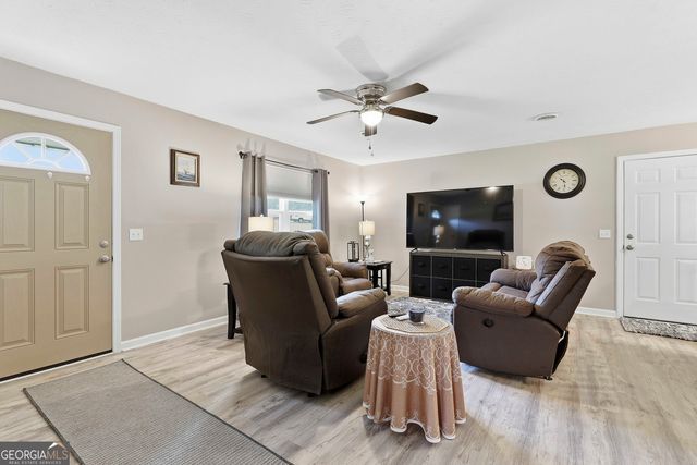 168 Glover Circle, Newnan, GA 30263