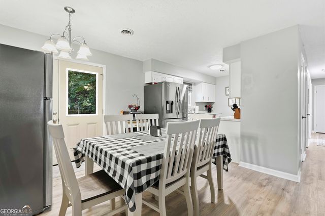 168 Glover Circle, Newnan, GA 30263