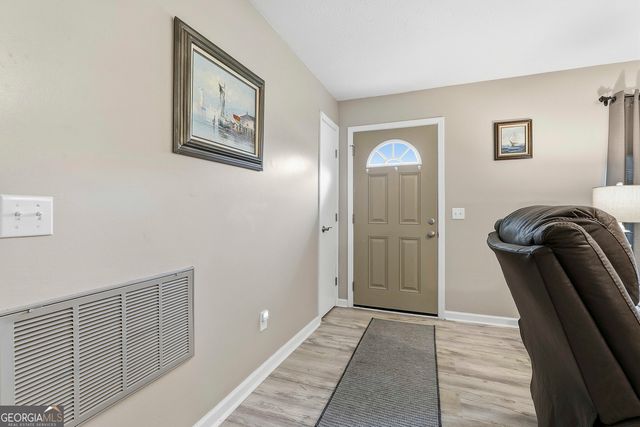 168 Glover Circle, Newnan, GA 30263