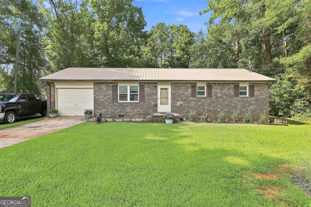 168 Glover Circle, Newnan, GA 30263
