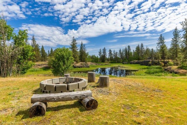 21517 W Cameron Rd, Cheney, WA 99004