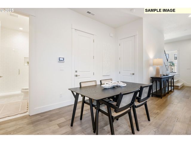 16100 Nw NEWBERRY Ln L84, Portland, OR 97229