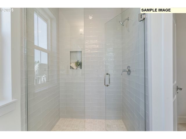 16100 Nw NEWBERRY Ln L84, Portland, OR 97229