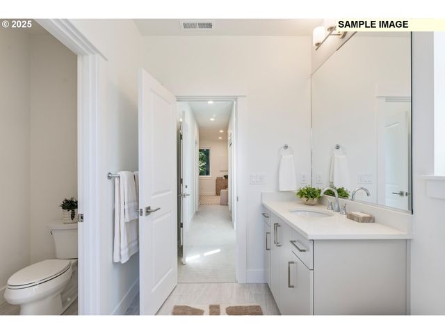 16100 Nw NEWBERRY Ln L84, Portland, OR 97229