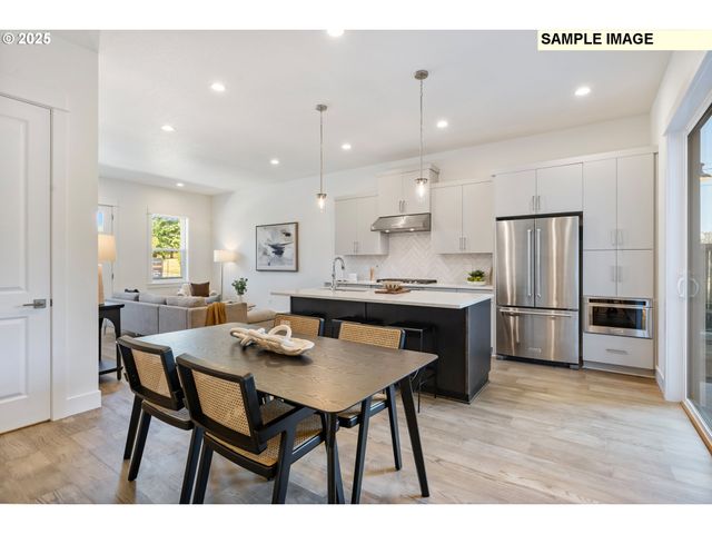 16100 Nw NEWBERRY Ln L84, Portland, OR 97229