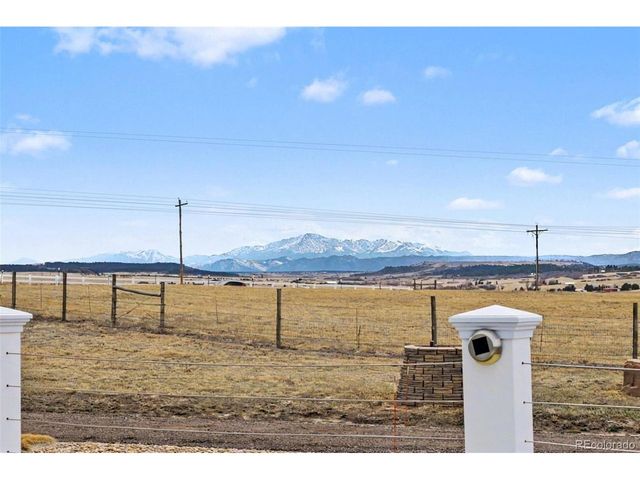 10563 Lucas Ave, Franktown, CO 80116