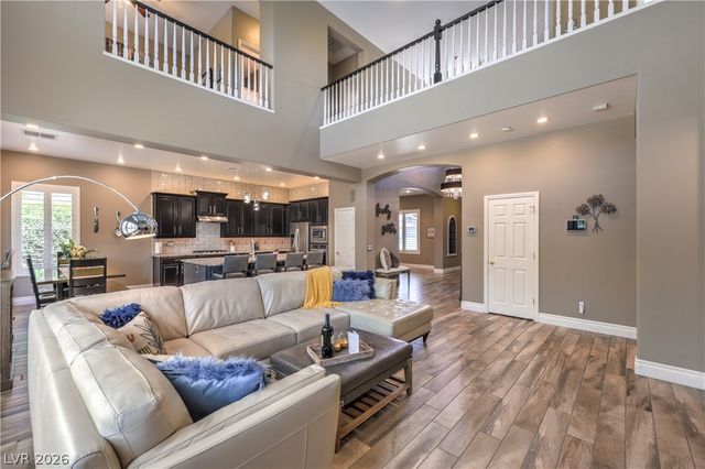 10623 Eagle Nest Street, Las Vegas, NV 89141