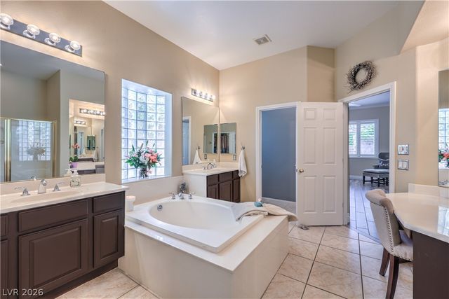 10623 Eagle Nest Street, Las Vegas, NV 89141