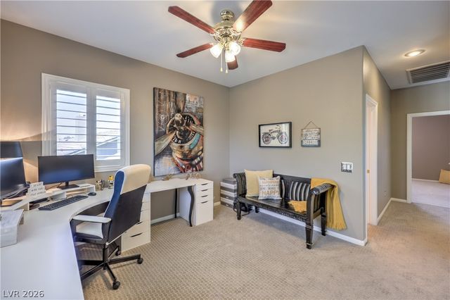 10623 Eagle Nest Street, Las Vegas, NV 89141