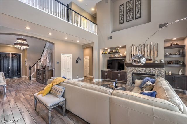 10623 Eagle Nest Street, Las Vegas, NV 89141