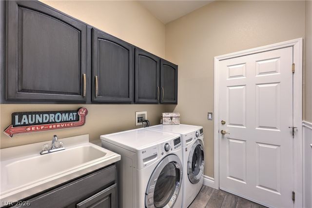10623 Eagle Nest Street, Las Vegas, NV 89141