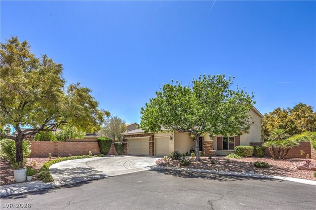 10623 Eagle Nest Street, Las Vegas, NV 89141