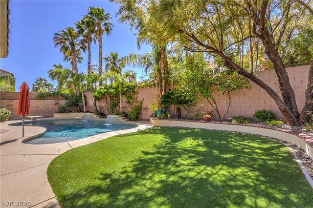 10623 Eagle Nest Street, Las Vegas, NV 89141