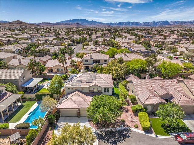 10623 Eagle Nest Street, Las Vegas, NV 89141