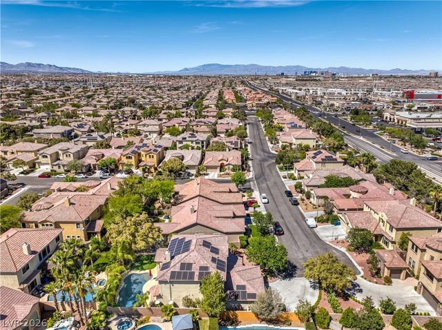 10623 Eagle Nest Street, Las Vegas, NV 89141