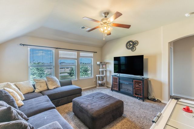 2001 Lake Pine Drive, Little Elm, TX 75068