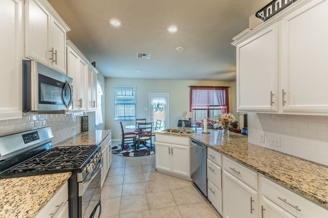 2001 Lake Pine Drive, Little Elm, TX 75068