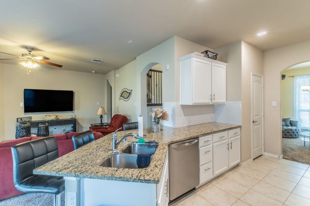 2001 Lake Pine Drive, Little Elm, TX 75068