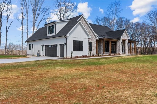 765 Golf Course Road, Pilot Mountain, NC 27041