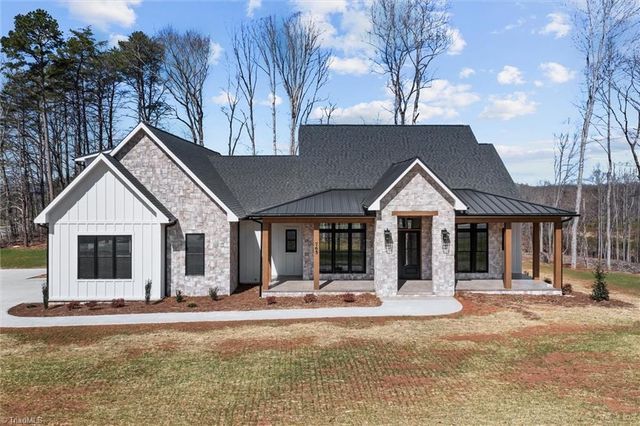 765 Golf Course Road, Pilot Mountain, NC 27041