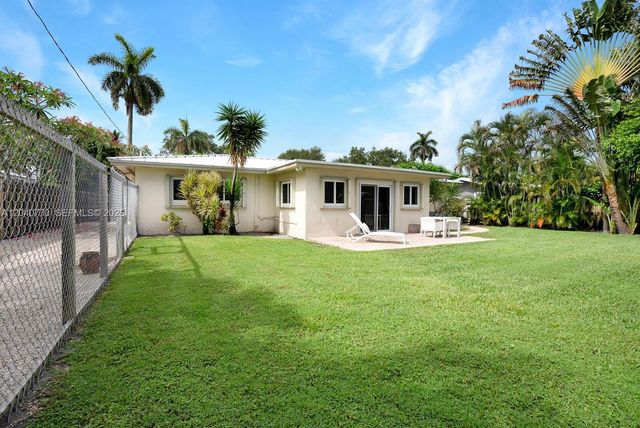 1365 SW 9th St, Boca Raton, FL 33486