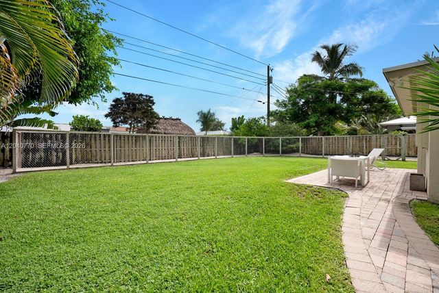 1365 SW 9th St, Boca Raton, FL 33486
