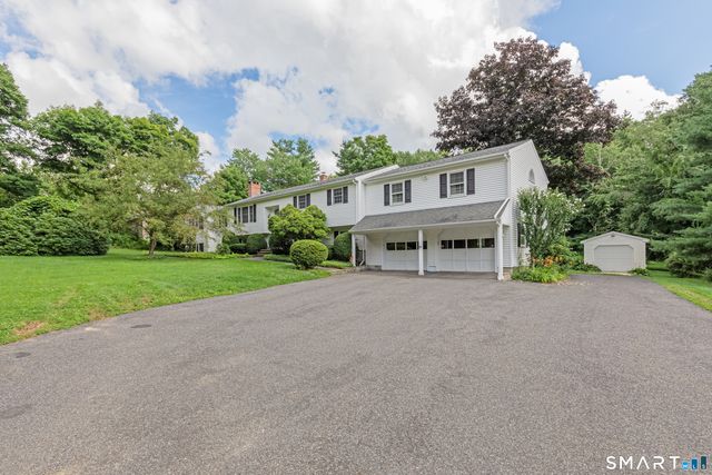 124 Chestnut Tree Hill Road Extension, Oxford, CT 06478