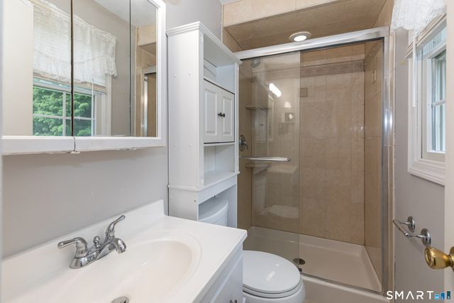 124 Chestnut Tree Hill Road Extension, Oxford, CT 06478