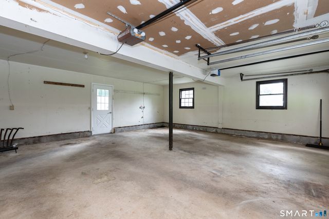 124 Chestnut Tree Hill Road Extension, Oxford, CT 06478