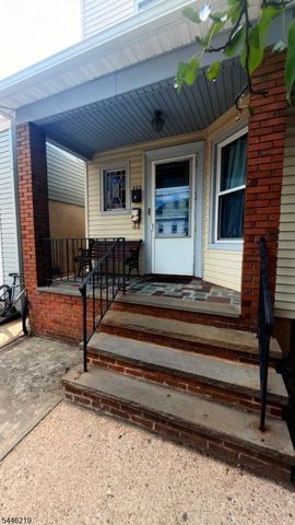 252 N 7Th St, Prospect Park Boro, NJ 07508