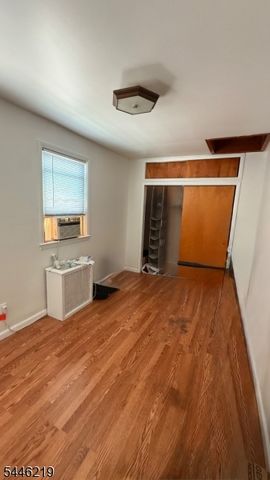 252 N 7Th St, Prospect Park Boro, NJ 07508