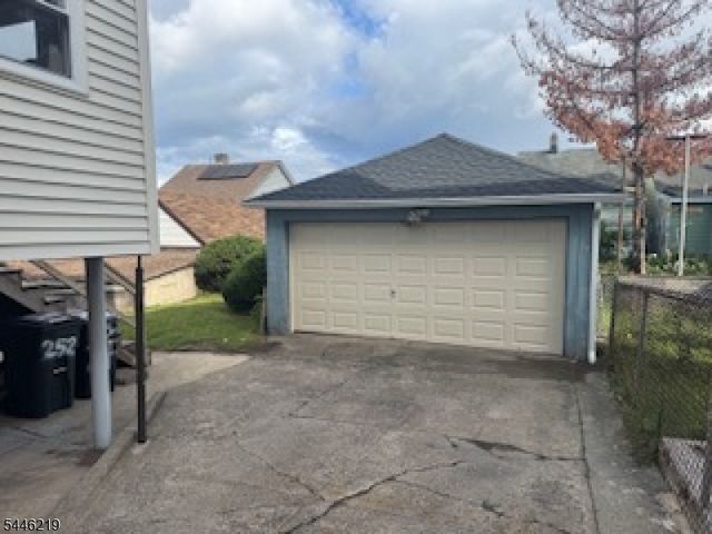 252 N 7Th St, Prospect Park Boro, NJ 07508