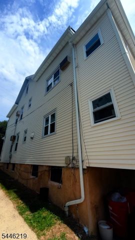 252 N 7Th St, Prospect Park Boro, NJ 07508