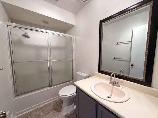 5500 Fortunes Ridge Drive Apt 86b, Durham, NC 27713