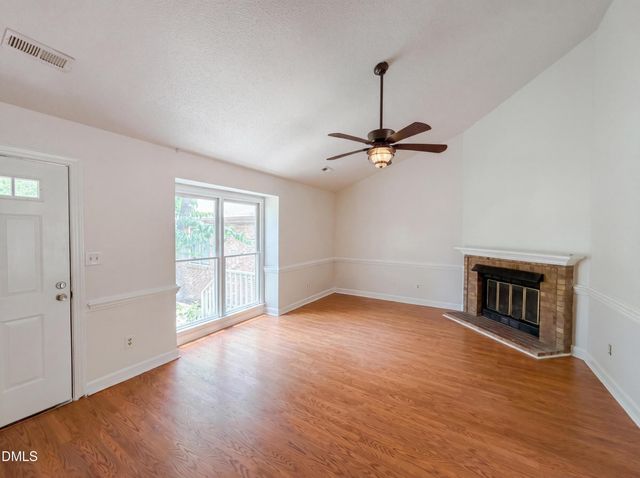 5500 Fortunes Ridge Drive Apt 86b, Durham, NC 27713