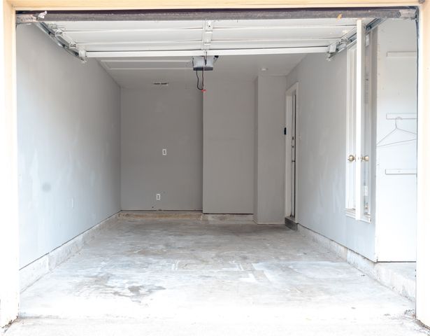 4950 Rolling Vista, Mesquite, TX 75150